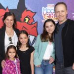 ‘pretty-little-liars’-actor-announces-‘devastating’-loss-of-13-year-old-daughter