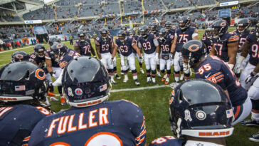 bears-qb-caleb-williams-accused-of-‘disrespecting-the-flag’-during-national-anthem