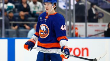 islanders-vs.-maple-leafs-prediction:-defense-may-be-optional-in-isles-season-opener