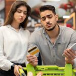 gen-z-and-millennials-turn-to-ai,-gambling-to-try-to-tackle-thousands-in-debt:-study