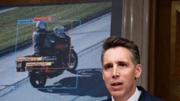 hawley-unveils-bill-to-rein-in-‘nightmare’-abuse-of-ai-powered-flock-cameras