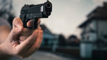 san-francisco-burglar-picks-the-wrong-house,-takes-a-bullet-in-the-backside-from-vietnam-vet