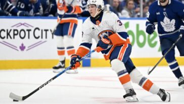 islanders-rookie-victor-eklund-holds-own-versus-auston-matthews’-line