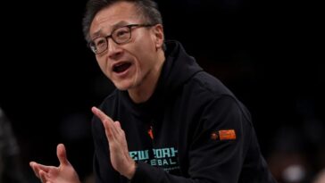 co-owner-joe-tsai-says-liberty-‘best-team-in-playoffs’-before-semifinal-clash-vs.-dream-begins