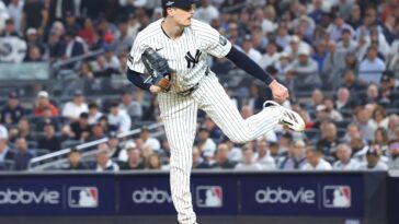 heroes,-zeros-from-yankees’-game-2-trouncing-of-red-sox:-max-fried-keeps-boston-bats-quiet