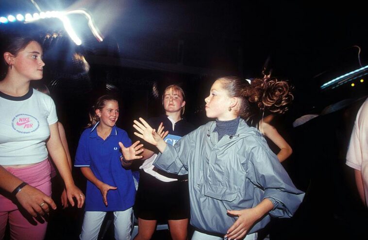 why-we-need-to-teach-our-kids-to-risk-the-outside-world
