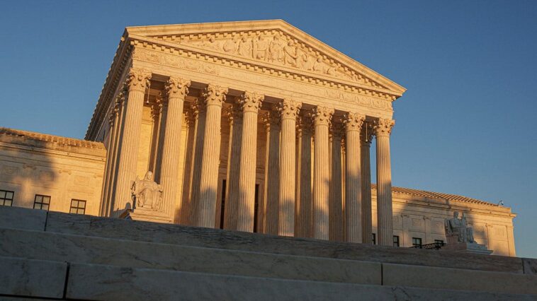 supreme-court-to-hear-challenge-to-trump’s-mass-detention-policy