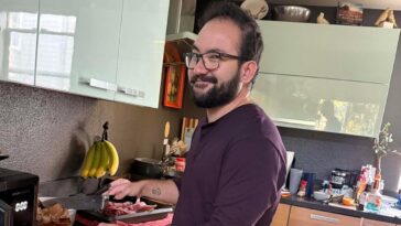 father-hoped-nyt-executive-son-would-visit-home-weeks-before-prosecutors-allege-deadly-in-law-ambush