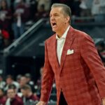 john-calipari-shares-boneheaded-message-about-players-earning-more-money-than-coaches-while-calling-for-reform