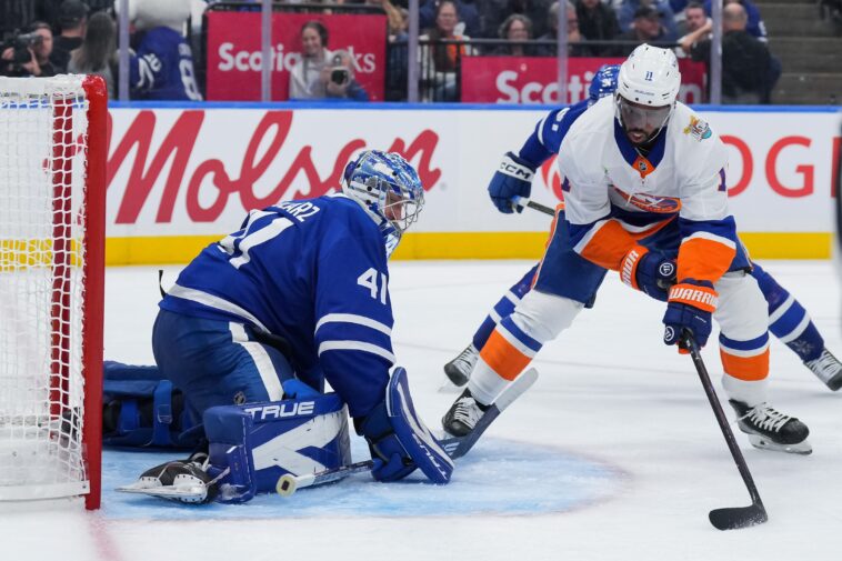 anthony-duclair-looking-capable-of-helping-islanders-solve-lineup-puzzle
