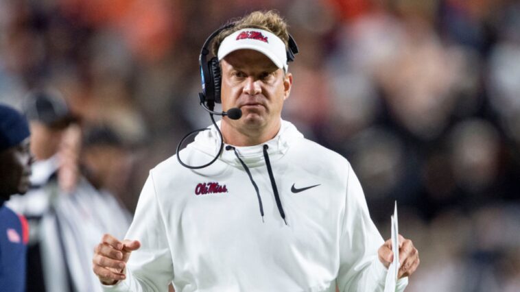 college-football-ratings-are-down-double-digits-so-far-this-season