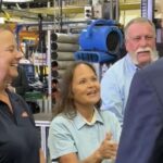 president-trump-hugs-hardworking-woman-at-peterbilt-motors-company-in-texas-(video)
