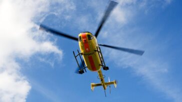 multiple-people-dead-as-medevac-chopper-crashes-off-la-coast,-weeks-after-news-helicopter-went-down