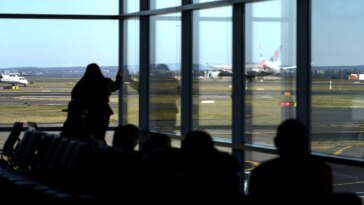 major-airport-suffers-fourth-near-miss-in-recent-months-as-jet-is-forced-to-brake-hard
