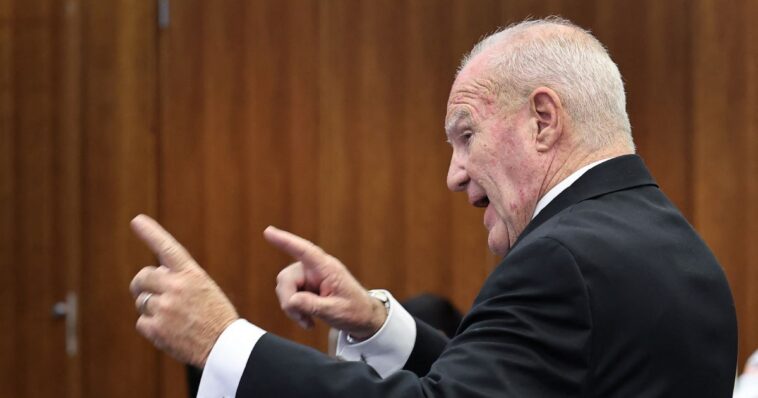 watch:-lindsey-clancy’s-attorney-spins-out-in-front-of-judge,-goes-on-wild-anti-trump,-anti-gop-tirade