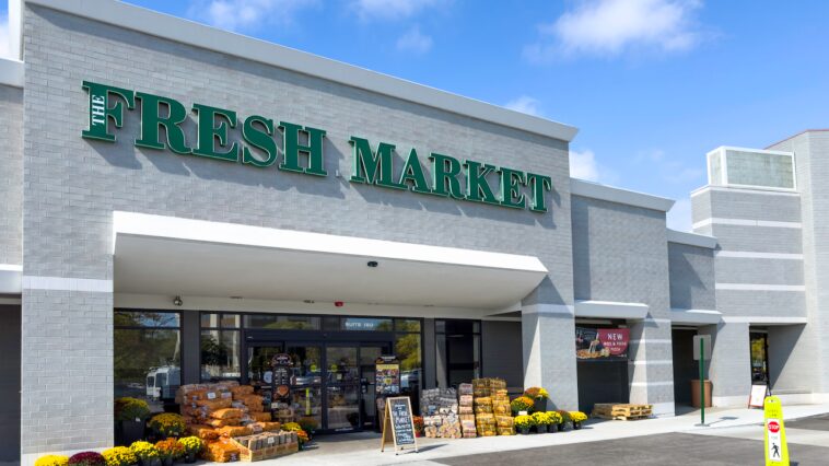 supermarket-voted-best-grocery-store-in-america-as-customers-praise-meal-kits,-variety-of-offerings
