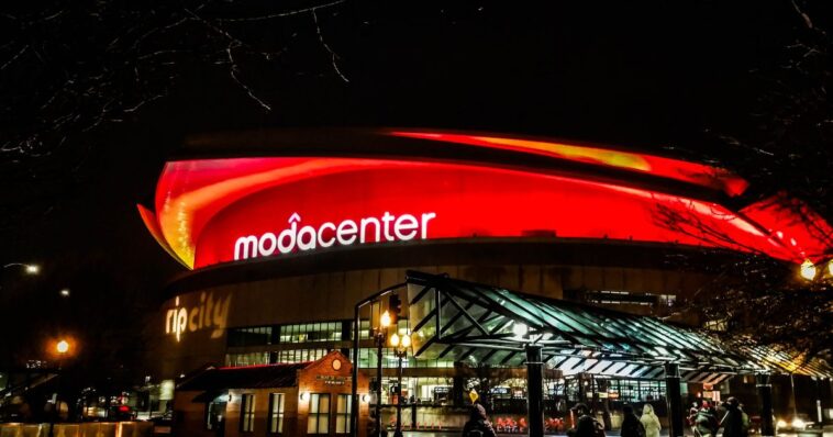 wokeness-lives:-nba-team-fires-new-play-by-play-man-over-‘racist’-social-media-posts-from-his-teens