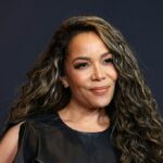 tour-de-farce:-sunny-hostin-backpedals-like-a-cyclist-on-lone-holdout-juror-claim