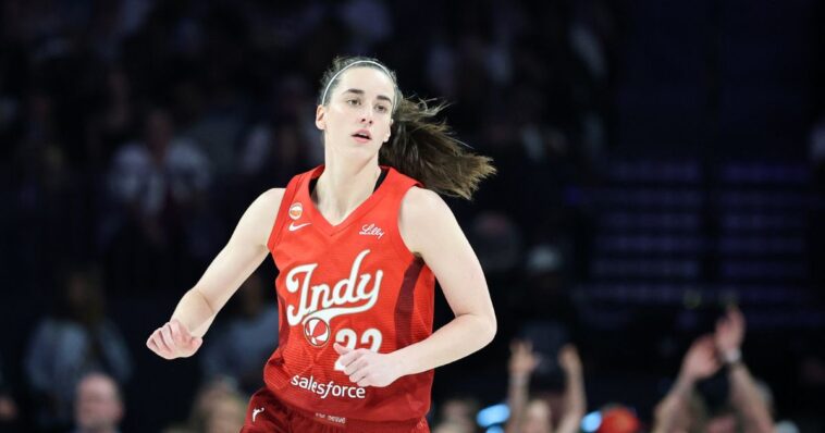 caitlin-clark-battered,-bloodied-in-season-ending-loss-–-and-she-can’t-get-a-whistle
