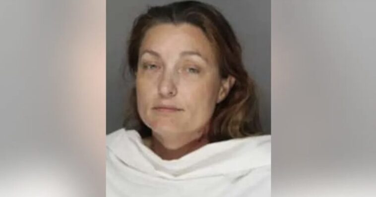 tragic:-texas-mom-charged-with-capital-murder-after-shooting-both-sons-—-21-year-old-pronounced-dead-at-the-scene,-15-year-old-dies-at-hospital