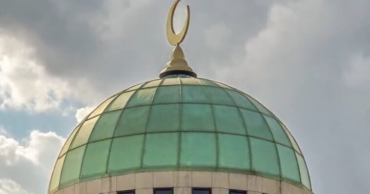 website-for-islamic-center-in-plano,-texas-features-image-of-a-christian-church-being-transformed-into-a-mosque-(video)