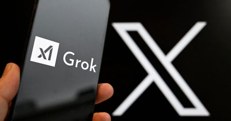 look:-grok-ai-leaves-only-1-out-of-40-standing-when-asked-to-‘remove-the-fake-gods’-from-image