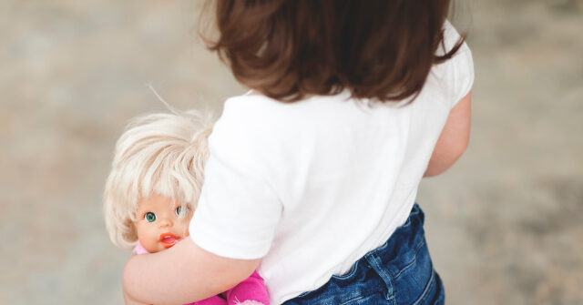 mother-allegedly-shoots-4-year-old-daughter-dead-after-losing-custody-fight
