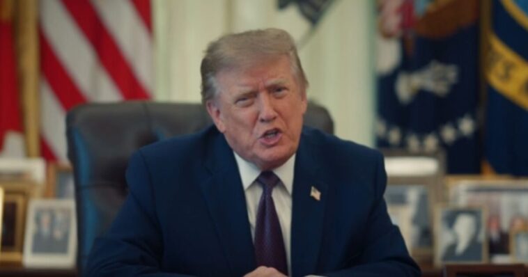 watch:-trump-again-promises-to-send-all-adult-americans-$5,000-if-republicans-win-the-midterms