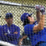 dodgers-nlds-playoff-roster:-josue-de-paula,-hyeseong-kim-active-vs-braves