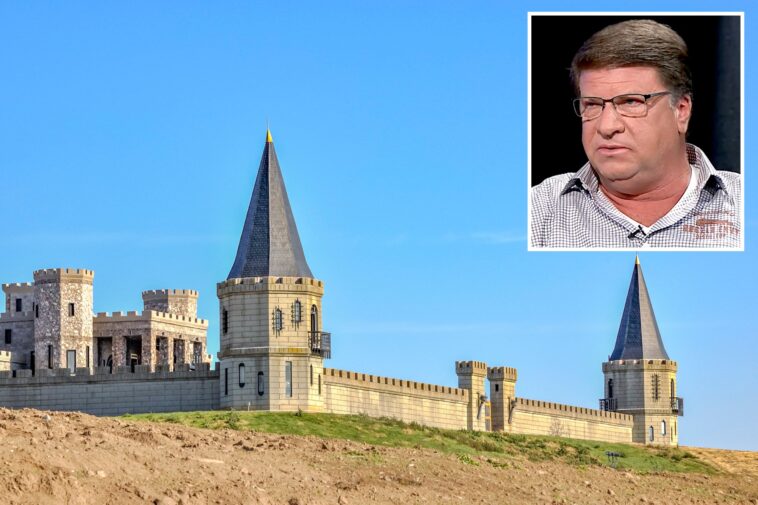 kentucky-bourbon-maker-accused-by-family-members-of-secretly-filming-them-having-sex:-lawsuit