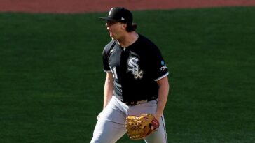 white-sox-closer-grant-taylor-records-rare-four-inning-save-as-chicago-steals-game-1-of-alds-over-guardians