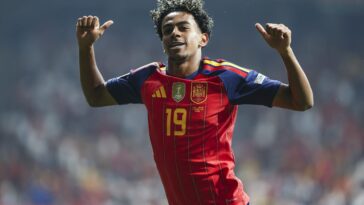 lamine-yamal-scores-golazo-and-spain’s-unbeaten-streak-continues