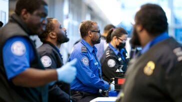 tsa-agents-are-losing-their-checkpoint-chairs-in-a-controversial-new-move