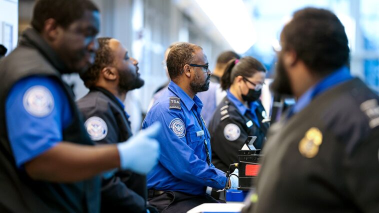 tsa-agents-are-losing-their-checkpoint-chairs-in-a-controversial-new-move