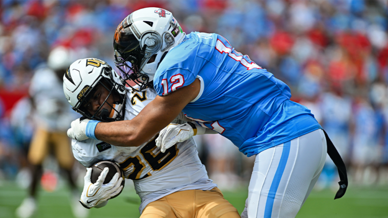 houston-rallies-for-comeback-victory-over-ucf-in-front-of-a-painfully-sparse-home-crowd
