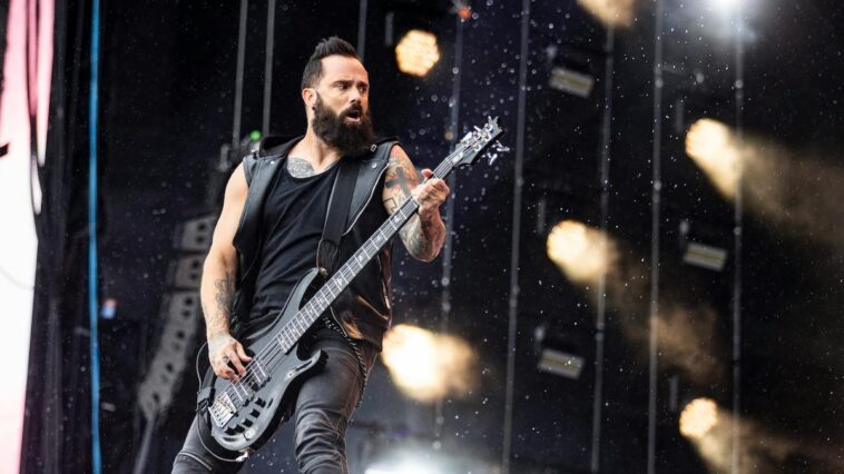 a-rock-star-with-a-confession-most-christians-won’t-make