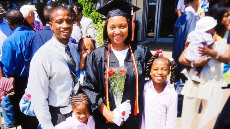 fugitive-suspect-in-georgia-mom’s-silicone-injection-murder-captured-17-years-later-after-dmv-slipup:-cops