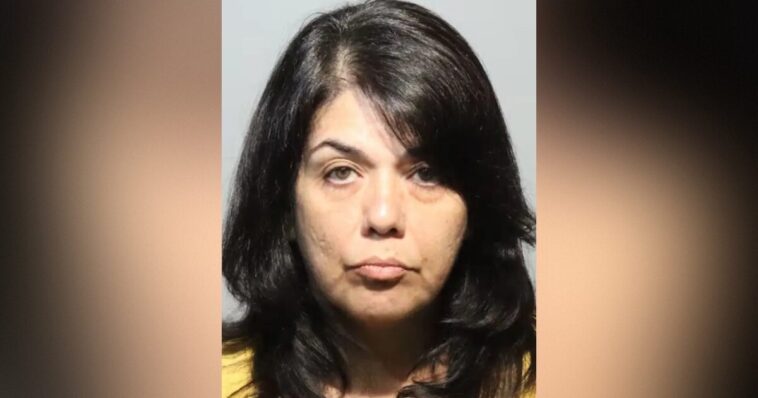 florida-teacher-arrested-after-surveillance-video-allegedly-shows-her-dragging-a-seventh-grade-student-20-feet-by-the-arm