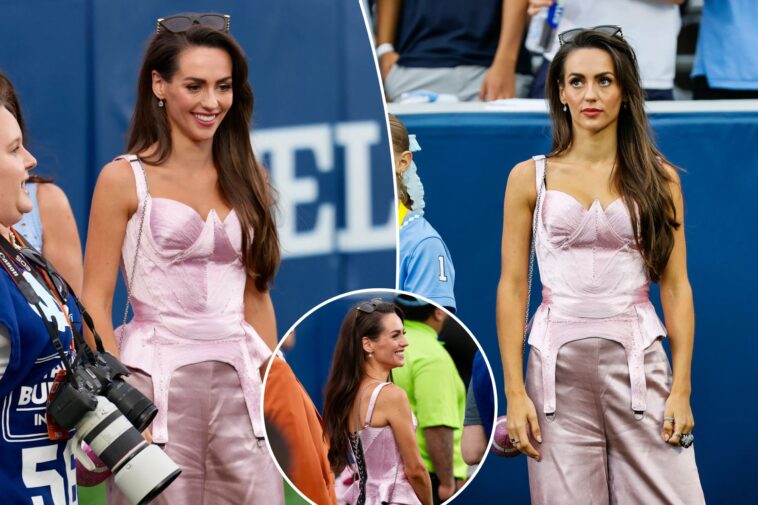 jordon-hudson-rocks-pink-‘mean-girls’-two-piece-on-unc-sideline-during-loss-to-notre-dame