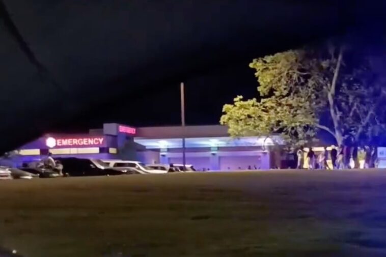 two-killed,-dozens-hospitalized-in-mass-shooting-at-homecoming-party-in-georgia