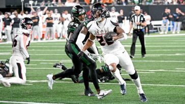 joe-mixon-to-visit-seahawks-after-mysterious-texans-exit