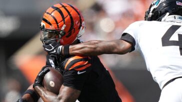 bengals’-ja’marr-chase-suffers-concussion-after-getting-his-facemask-pulled-and-taking-huge-hit