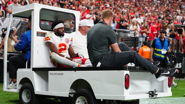 chiefs’-tyquan-thornton-didn’t-realize-his-foot-was-pointing-the-wrong-direction-after-game-changing-catch