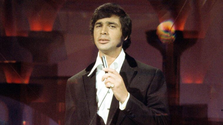 engelbert-humperdinck-says-he-‘went-through-hell’-rejecting-‘casting-couch’-advances-early-in-career