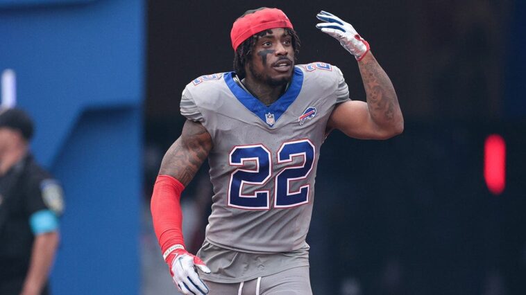 bills-cornerback-dismisses-efton-chism’s-miraculous-one-handed-touchdown:-‘probably-won’t-hear-from-him-again’