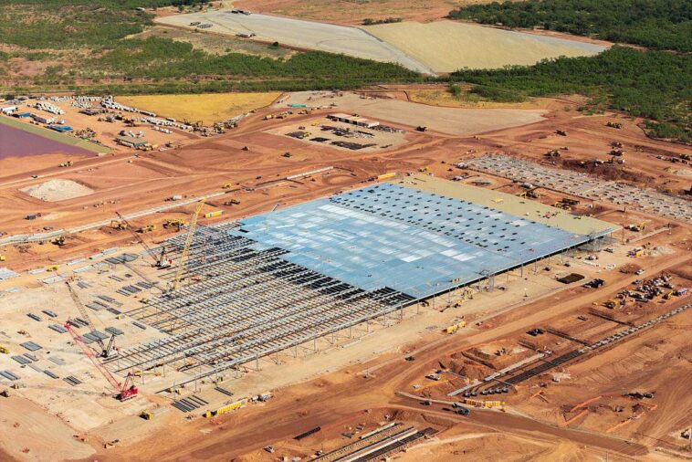 america’s-trillion-dollar-data-center-race-has-a-new-frontrunner