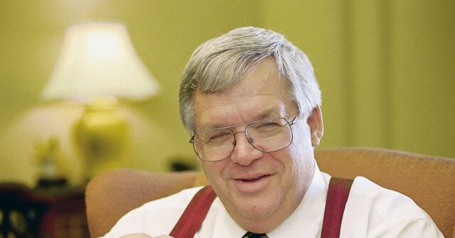 illinois-coroner:-disgraced-former-speaker-of-the-house-dennis-hastert-dead-at-84