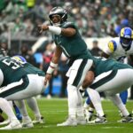 jalen-hurts-caught-cursing-at-eagles-receivers-in-live-mic-moment-vs.-rams