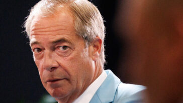 farage:-‘uniparty-consensus’-is-destroying-country-and-putting-briton’s-lives-at-risk