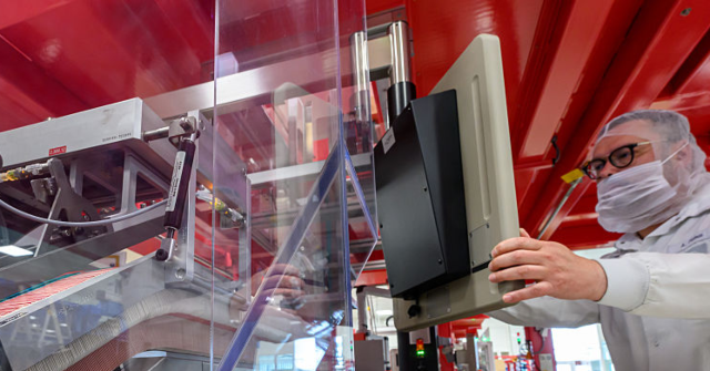 golden-age-of-manufacturing:-bayer-announces-$2.2-billion-investment-in-ohio